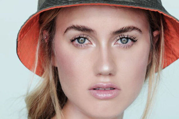agenzia Indossatrici Bologna, Rimini, Modena Fitting Models